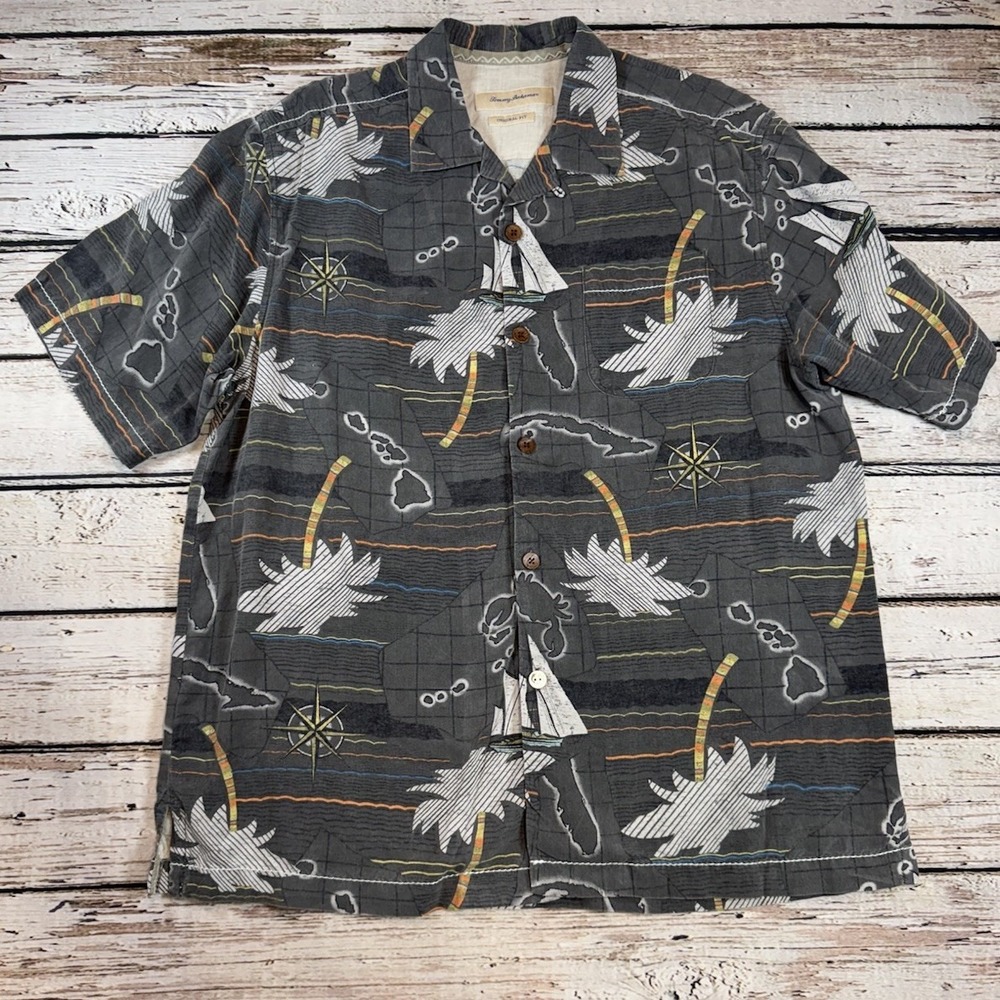 Tommy Bahama Hawaiian Islands Crab Shirt Button Up Men's Medium 100% Silk Gray - Picture 1 of 8